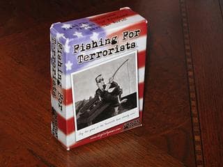 Portada juego de mesa Fishing for Terrorists